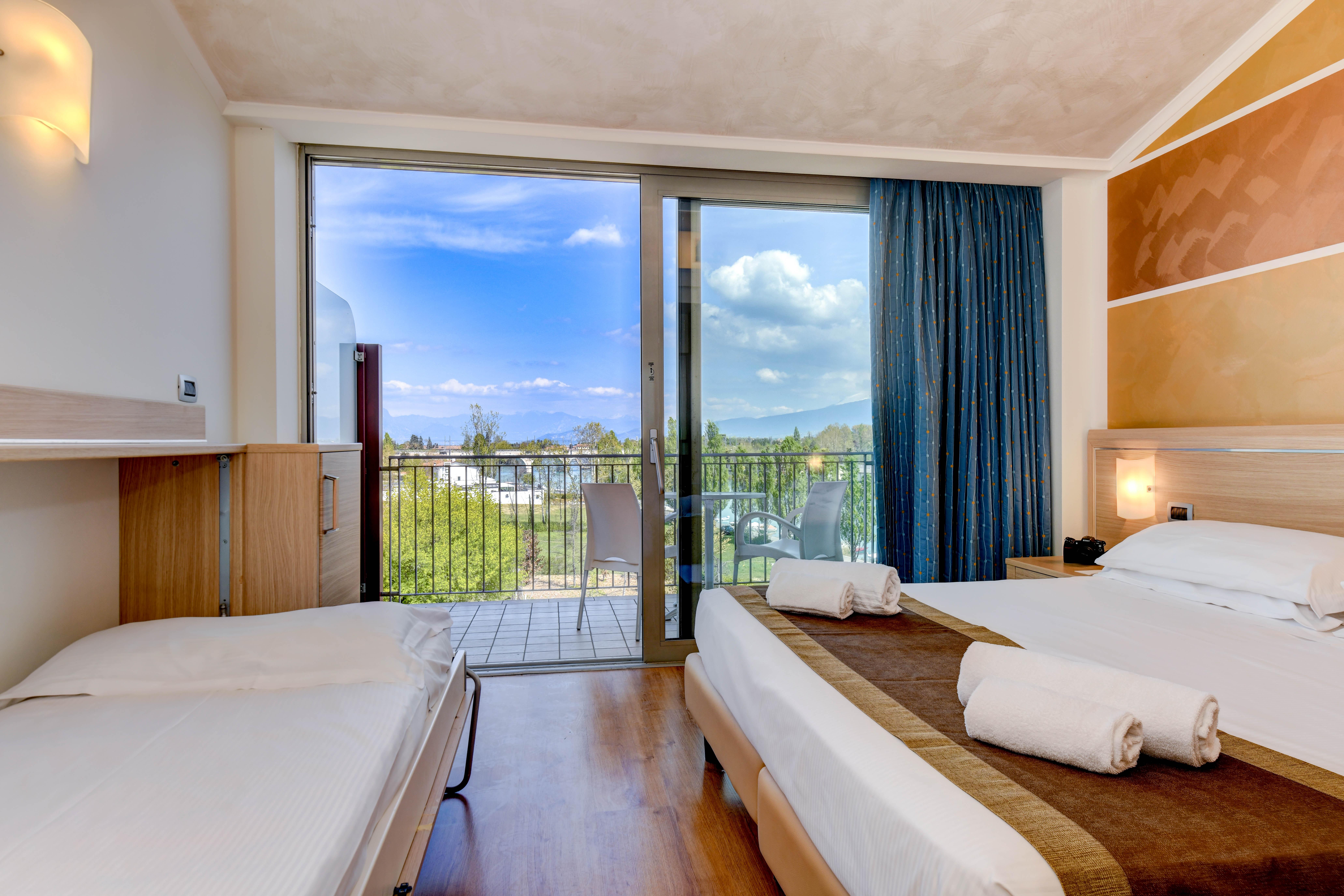 Hotel Rivus Peschiera del Garda Ngoại thất bức ảnh