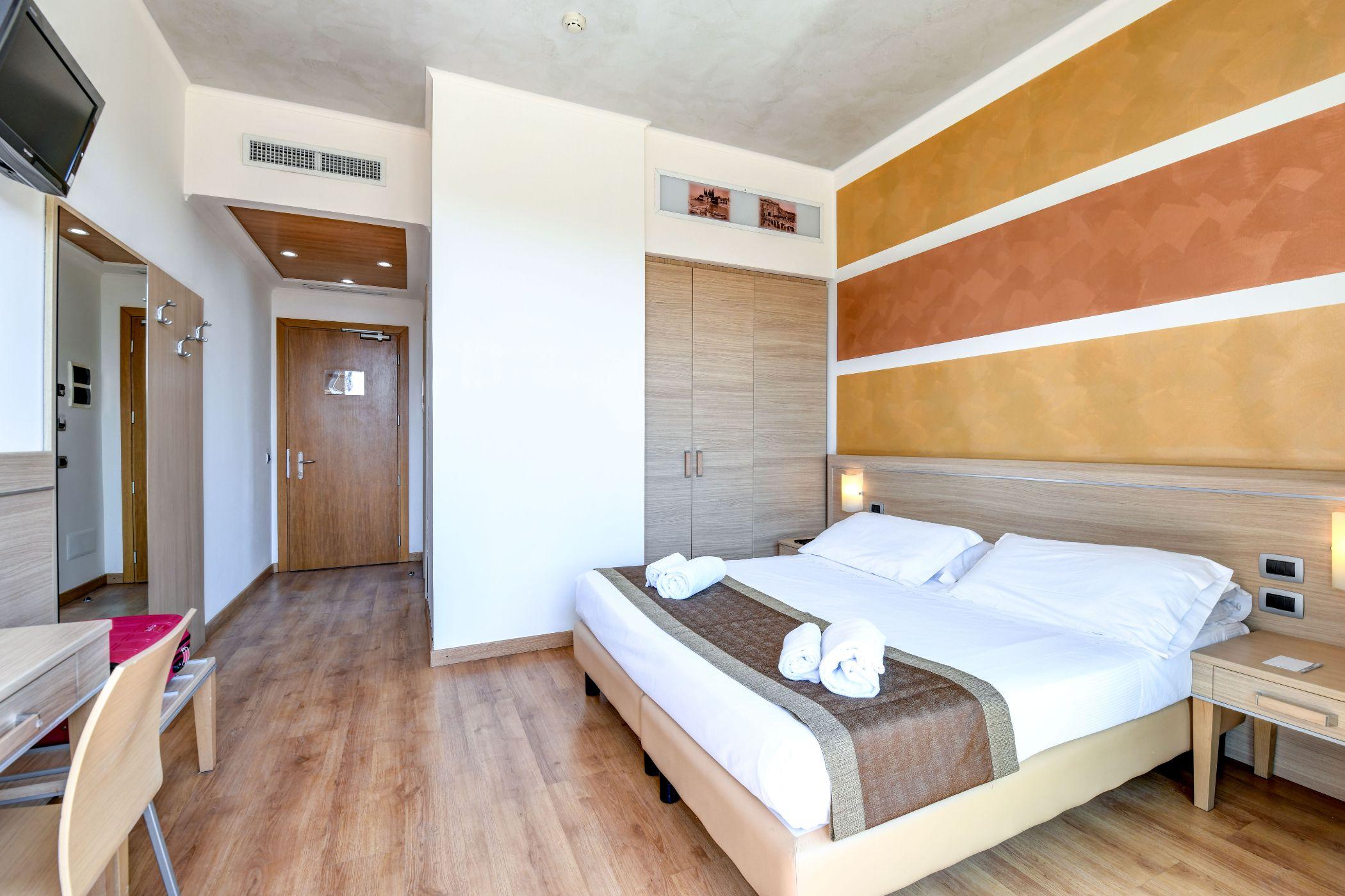 Hotel Rivus Peschiera del Garda Ngoại thất bức ảnh