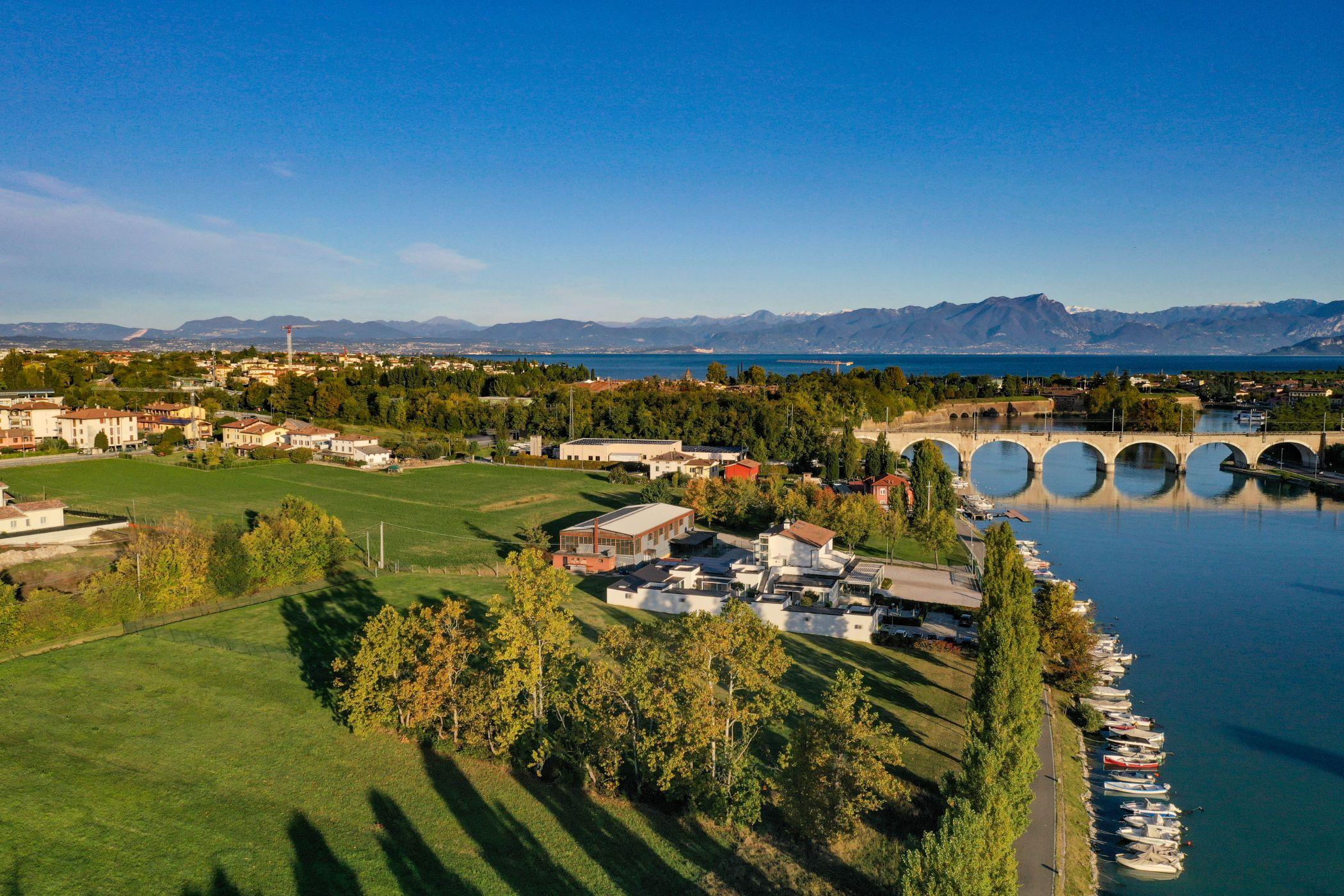 Hotel Rivus Peschiera del Garda Ngoại thất bức ảnh