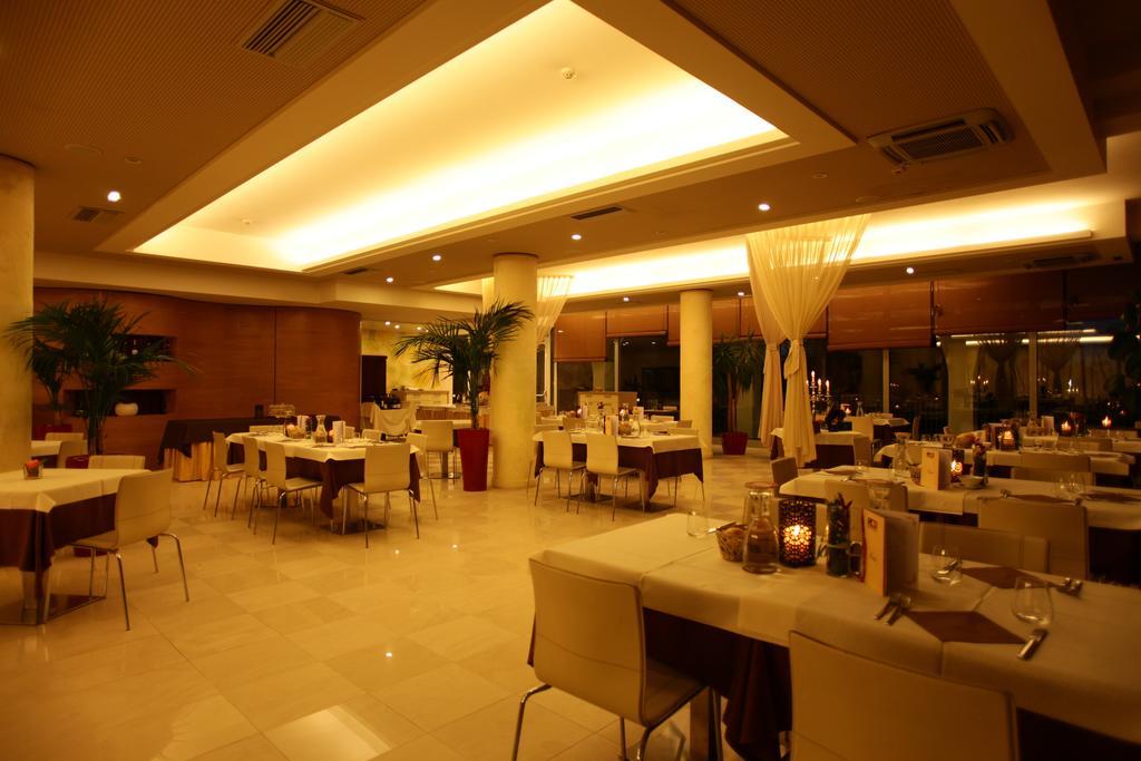 Hotel Rivus Peschiera del Garda Ngoại thất bức ảnh