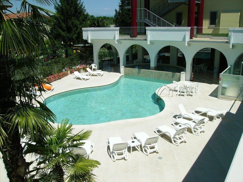 Hotel Rivus Peschiera del Garda Ngoại thất bức ảnh